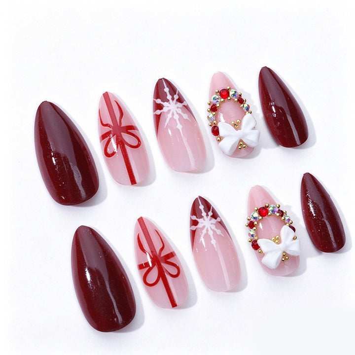 Festive Holiday Themed Press-On Nail Set Kalsten