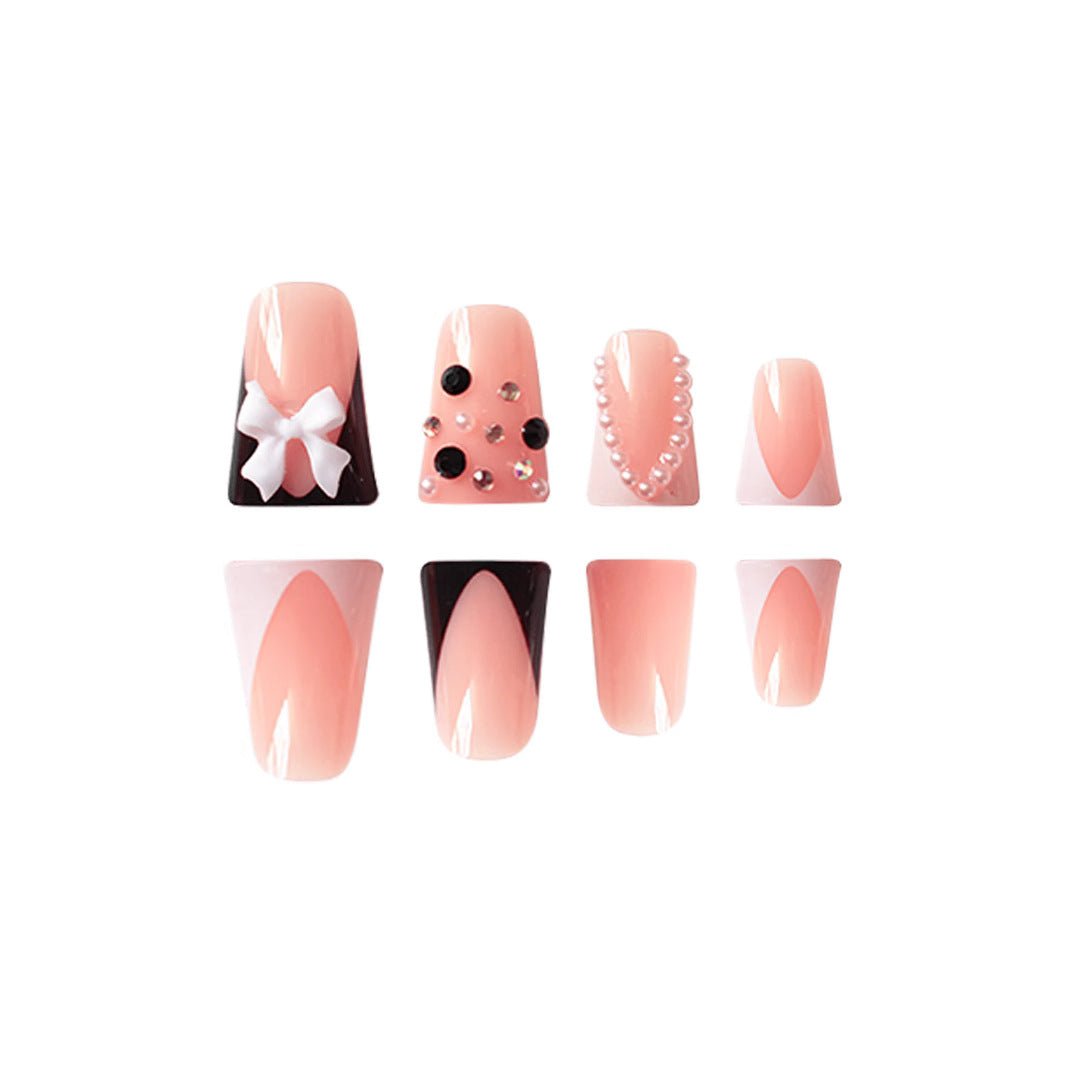 Decorative Press-On Nail Set with Elegant Design Kalsten