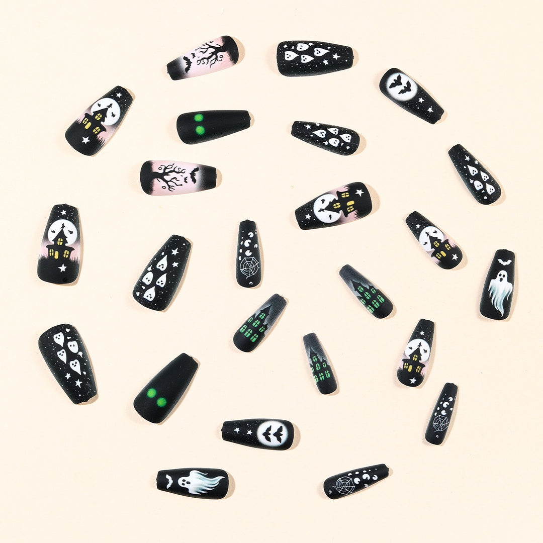 Spooky Gothic-Themed Nail Art Extensions Kalsten