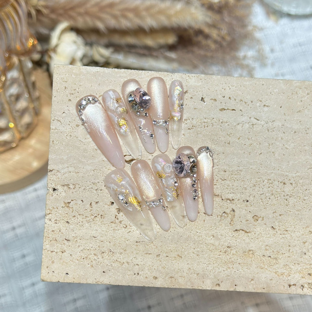 Glamorous Stiletto Press-On Nail Set with Rhinestone Embellishments Kalsten