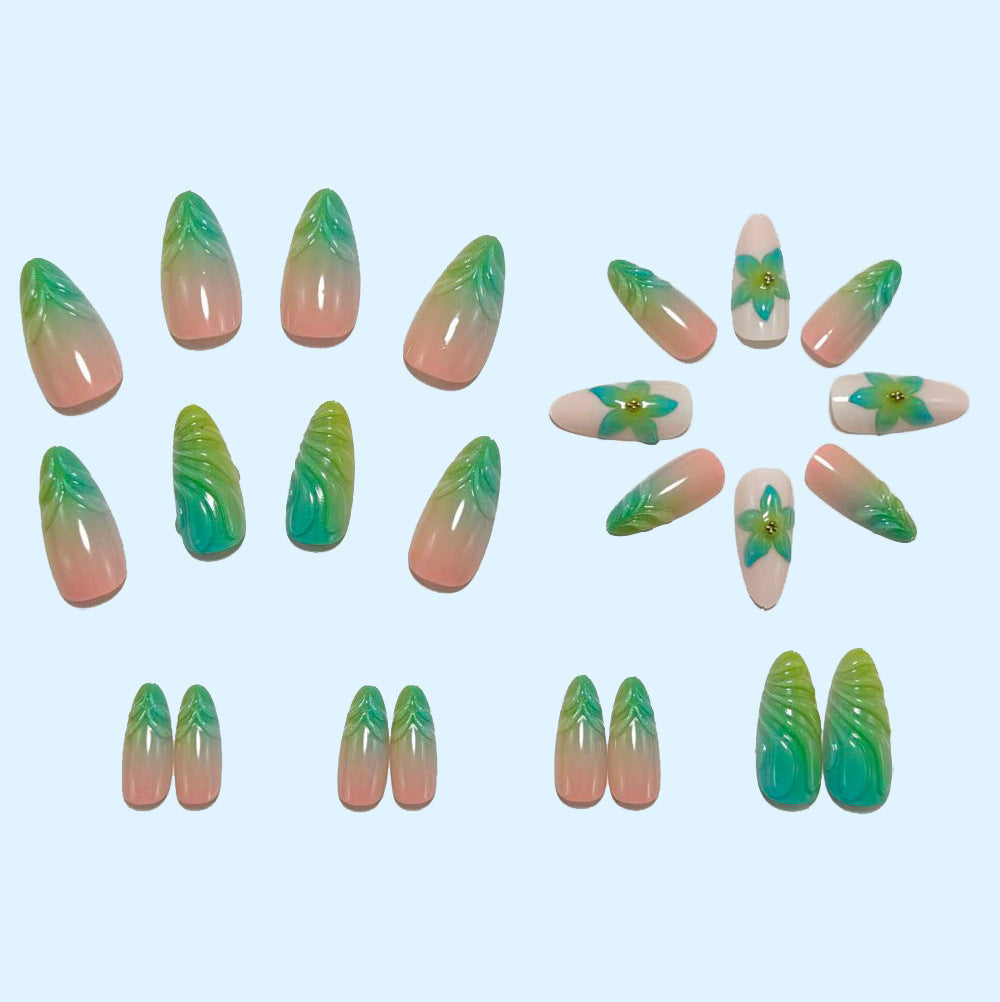 Artificial nails with playful floral design Kalsten