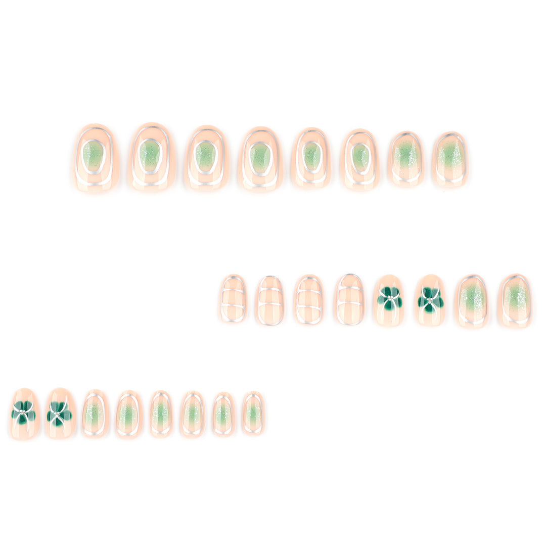 Elegant Nail Art with Floral Design Kalsten