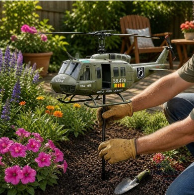 Helicopter Lawn Ornament Kalsten