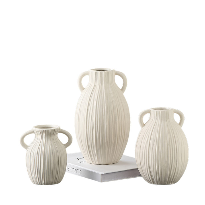 Decorative ceramic vase with artistic ribbed pattern Kalsten