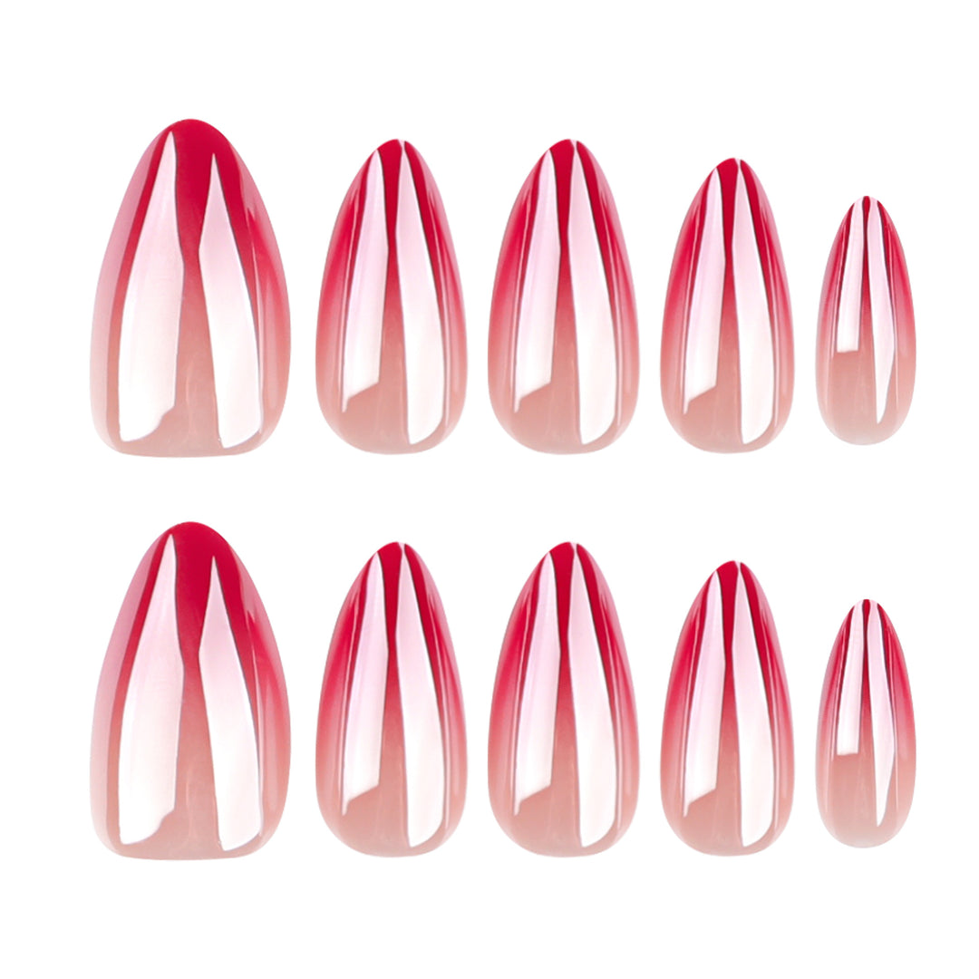 Artful nail art with trendy gradient Kalsten