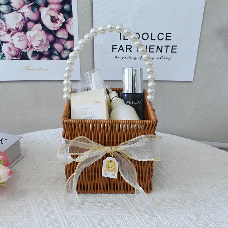 Chic Woven Handbag with Pearl Accent Kalsten
