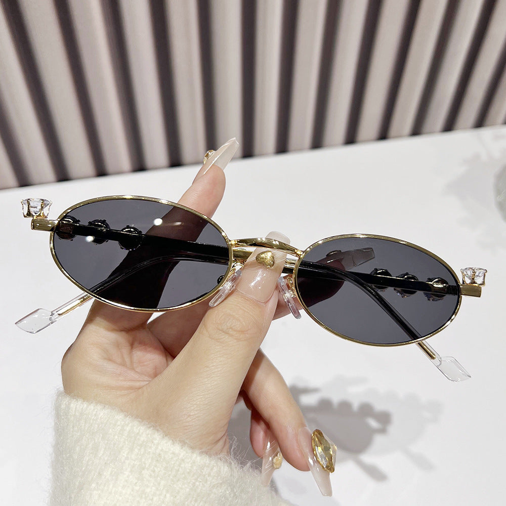 Fashion-Forward Oval Sunglasses with Crystal Accents Kalsten