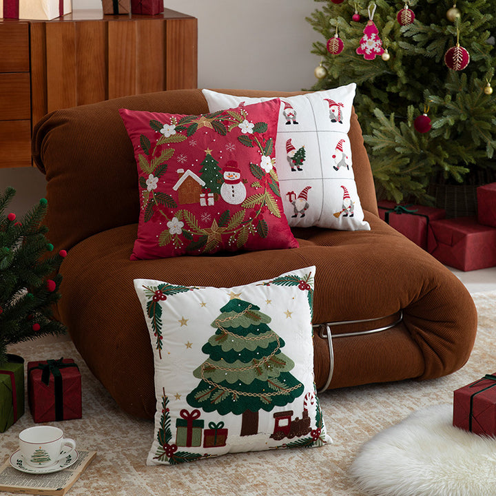 Embroidered Christmas cushion cover with reindeer and pine branch motif Kalsten