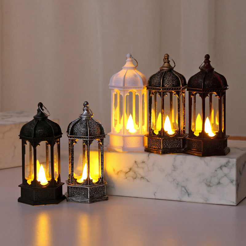 Antique lantern with elegant patterns Kalsten