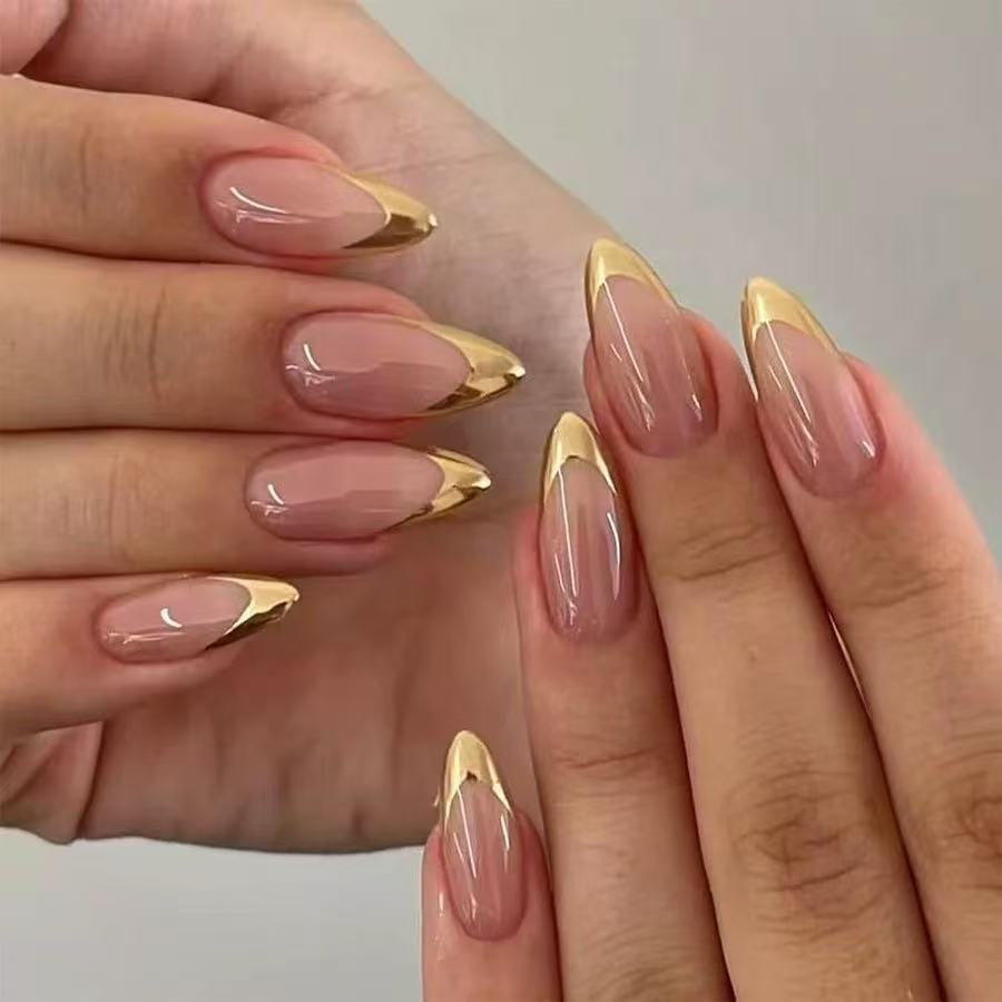 Artificial nail set with elegant gold tip design Kalsten