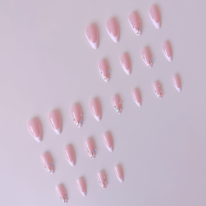 Artificial nail set with glamorous 3D decorations and sparkling rhinestones Kalsten