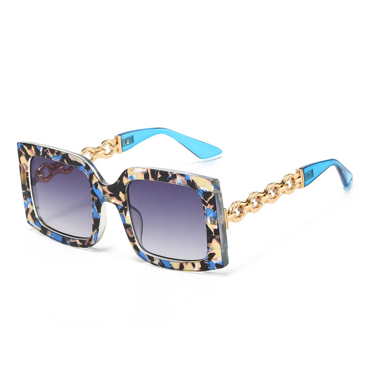 Ladies elegant sunglasses with luxurious chain details Kalsten