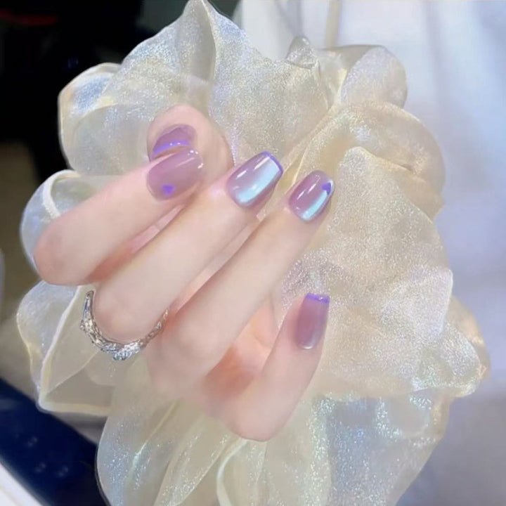 Creative artificial nails with elegant accents Kalsten