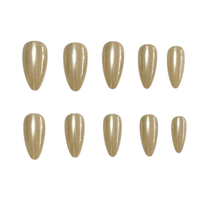 Trendy and Shiny Artificial Nails Kalsten