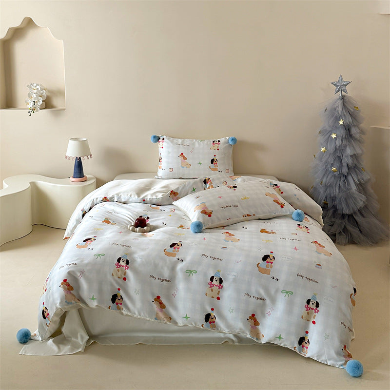 Children's bedding set with pompom corners and playful animal and heart print
