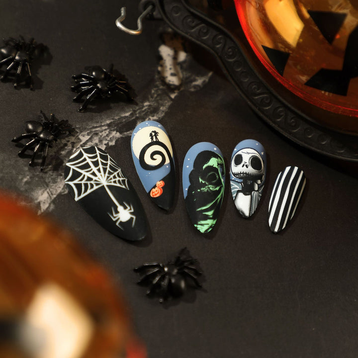 Artistic Halloween Nail Extensions in Gothic Design Kalsten