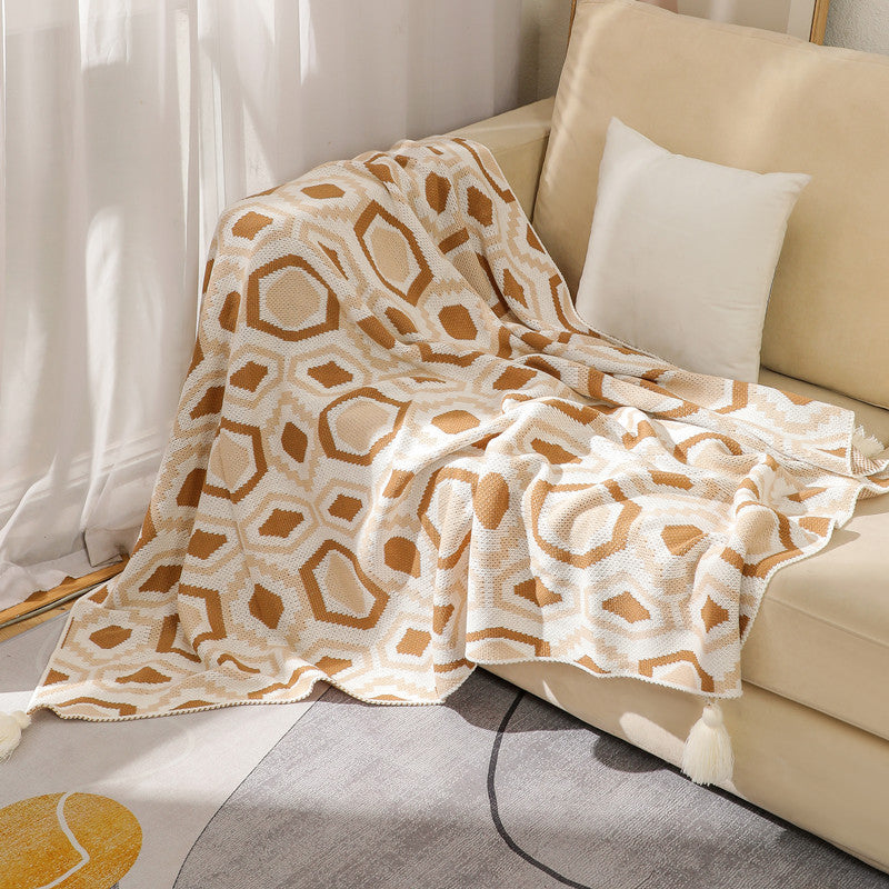 Decorative Geometric Throw Blanket