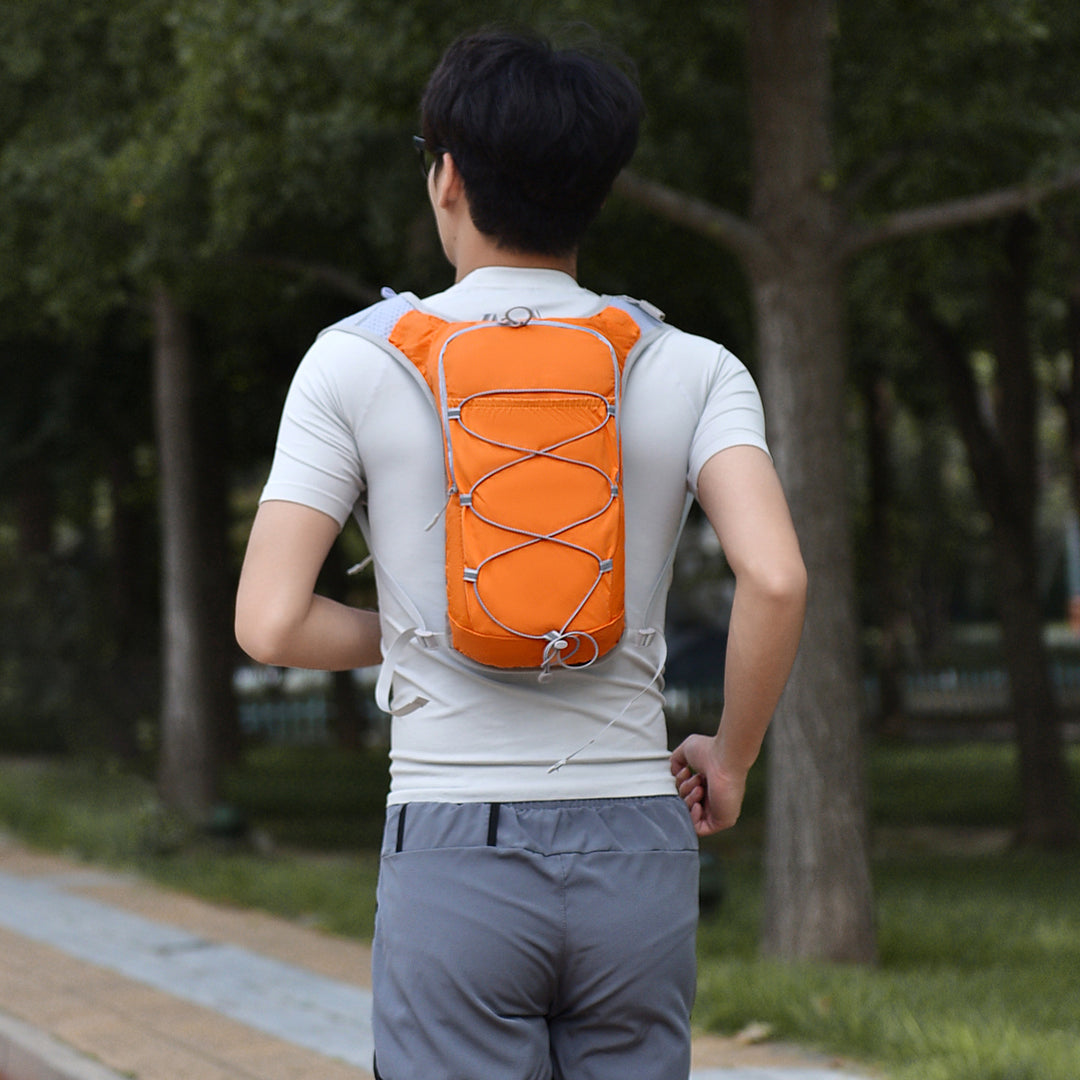 Hydration Pack with Adjustable Bladder System Kalsten