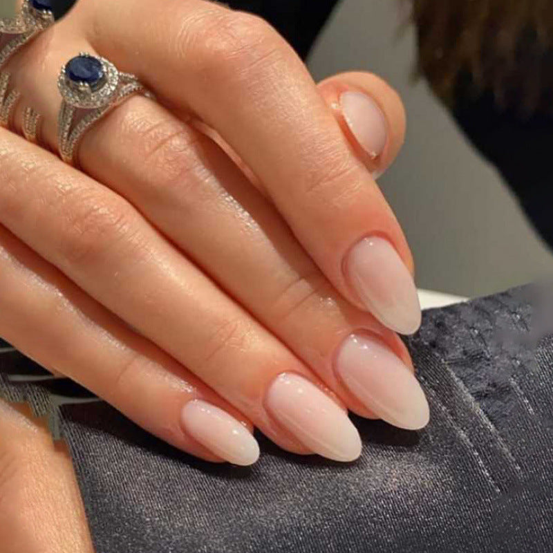 Elegant Oval Nail Art Kalsten