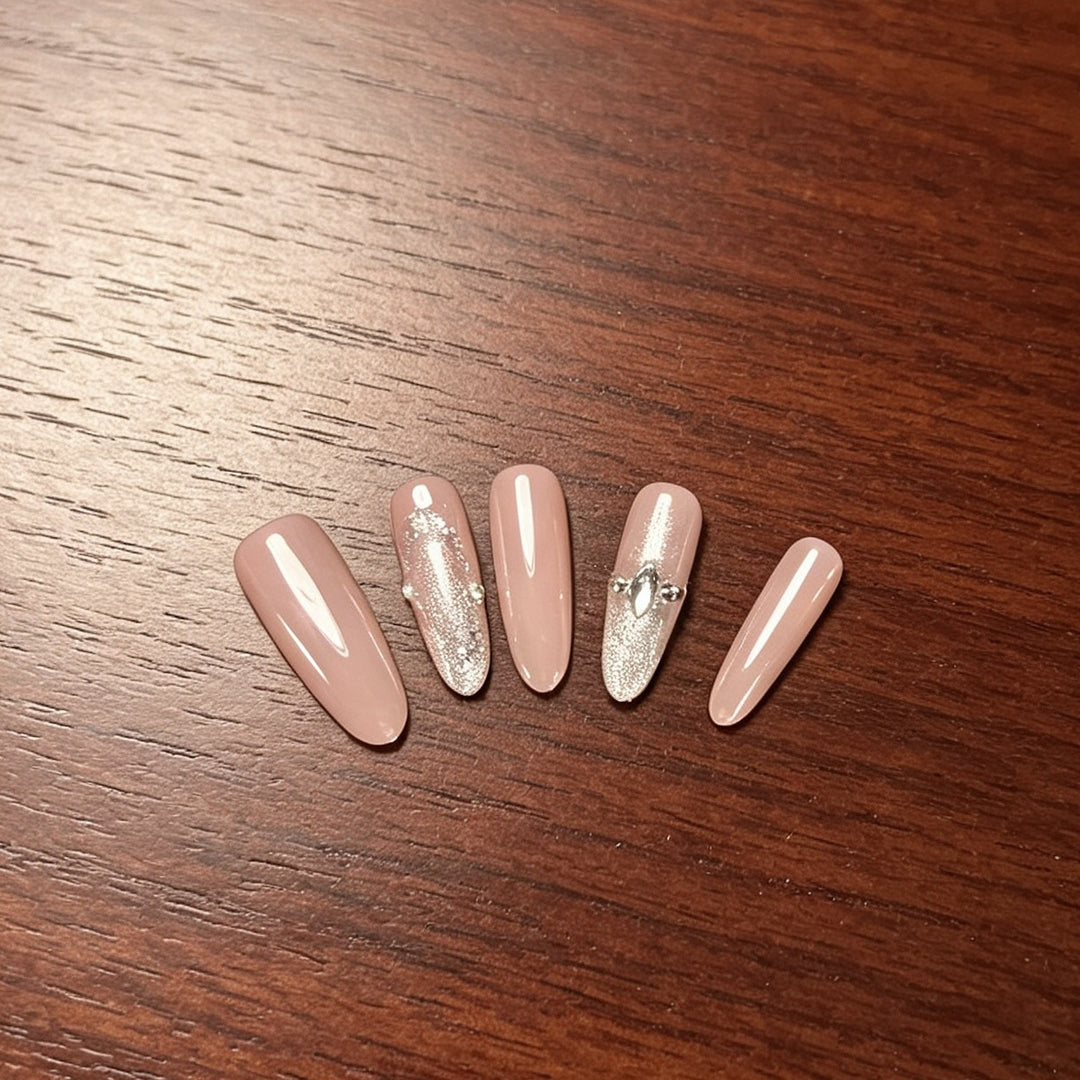 Premium Press-On Nail Art Set Kalsten