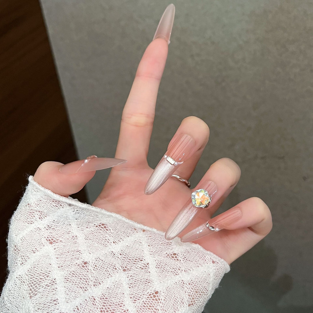 Glamorous Press-On Nail Set Kalsten