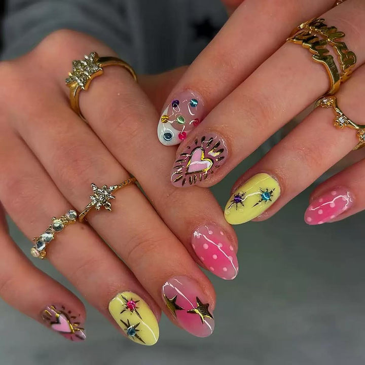 Artificial nail set with creative 3D designs and glitter accents Kalsten
