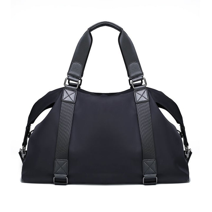 Sporty travel bag with innovative storage solution Kalsten