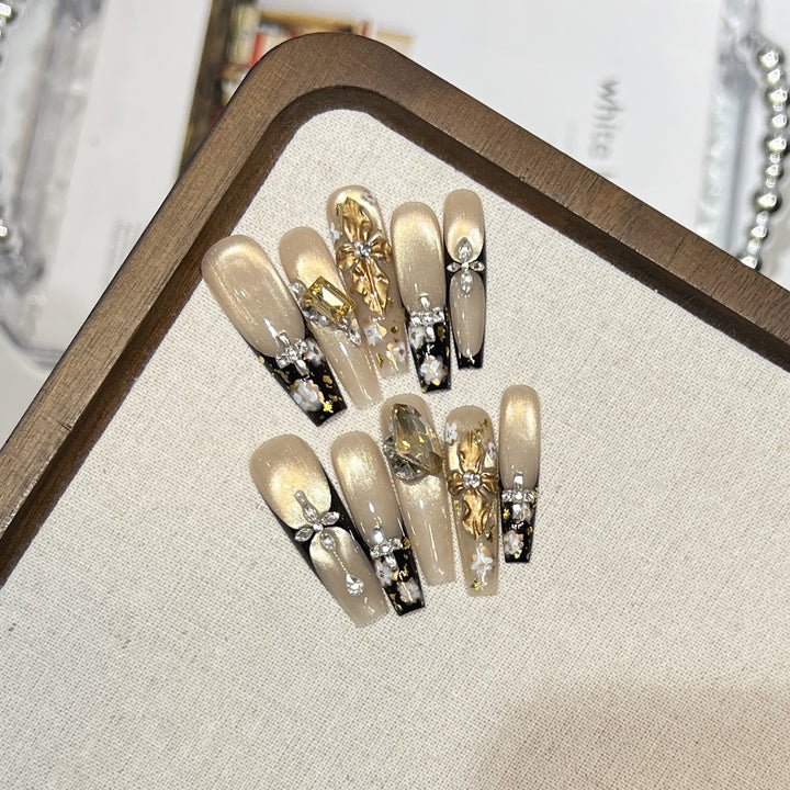 Elegant Decorative Press-On Nail Art Set with Rhinestone and Floral Accents Kalsten