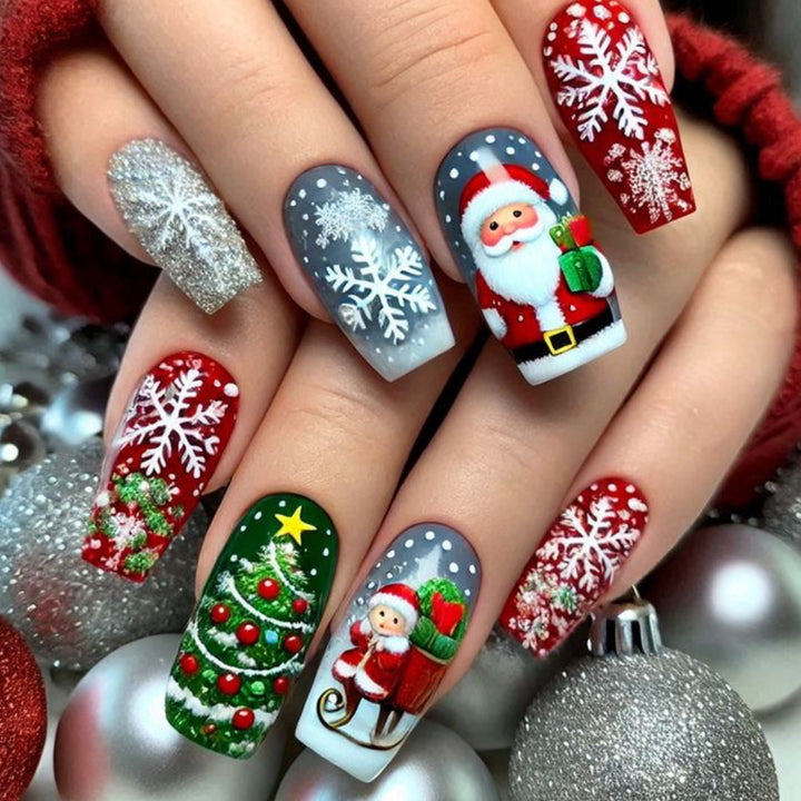 Christmas-Themed Decorative Nail Art Kalsten
