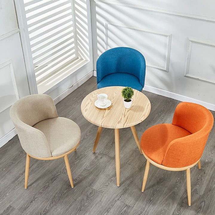 Polster chair with modern curves and comfortable seating surface Kalsten
