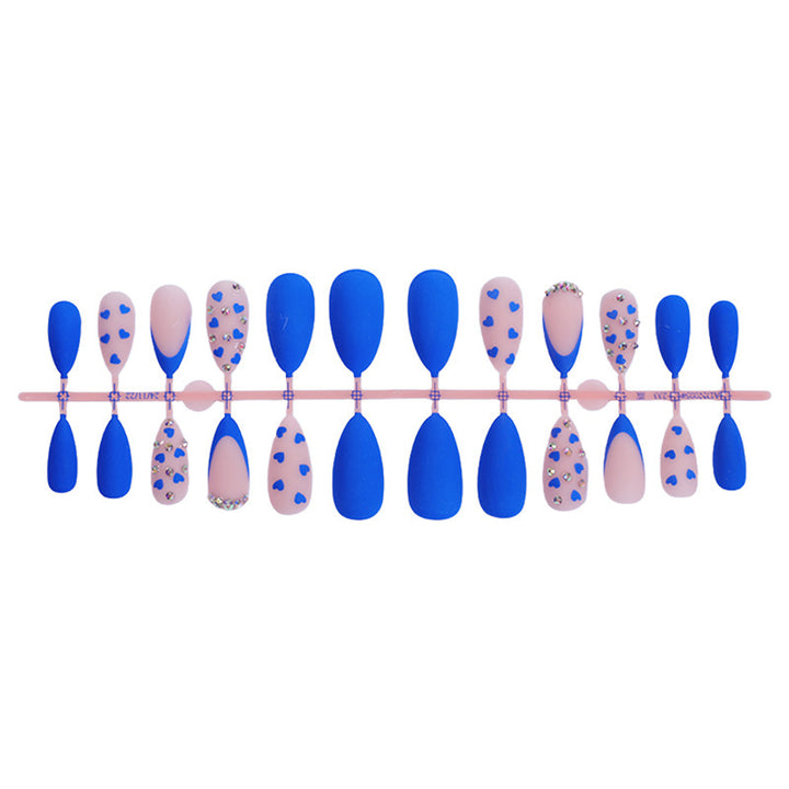 Nail art set with heart design and glitter accents Kalsten