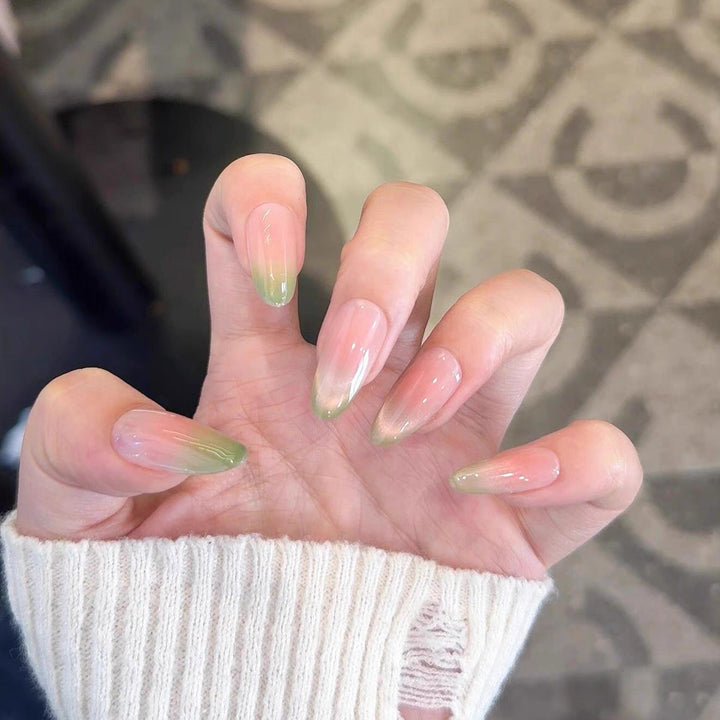 Cute Bear-Themed Press-On Nail Set Kalsten