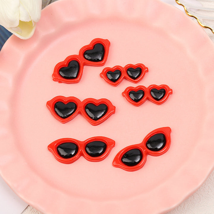 Decorative Heart-Shaped Sunglasses Clips Kalsten