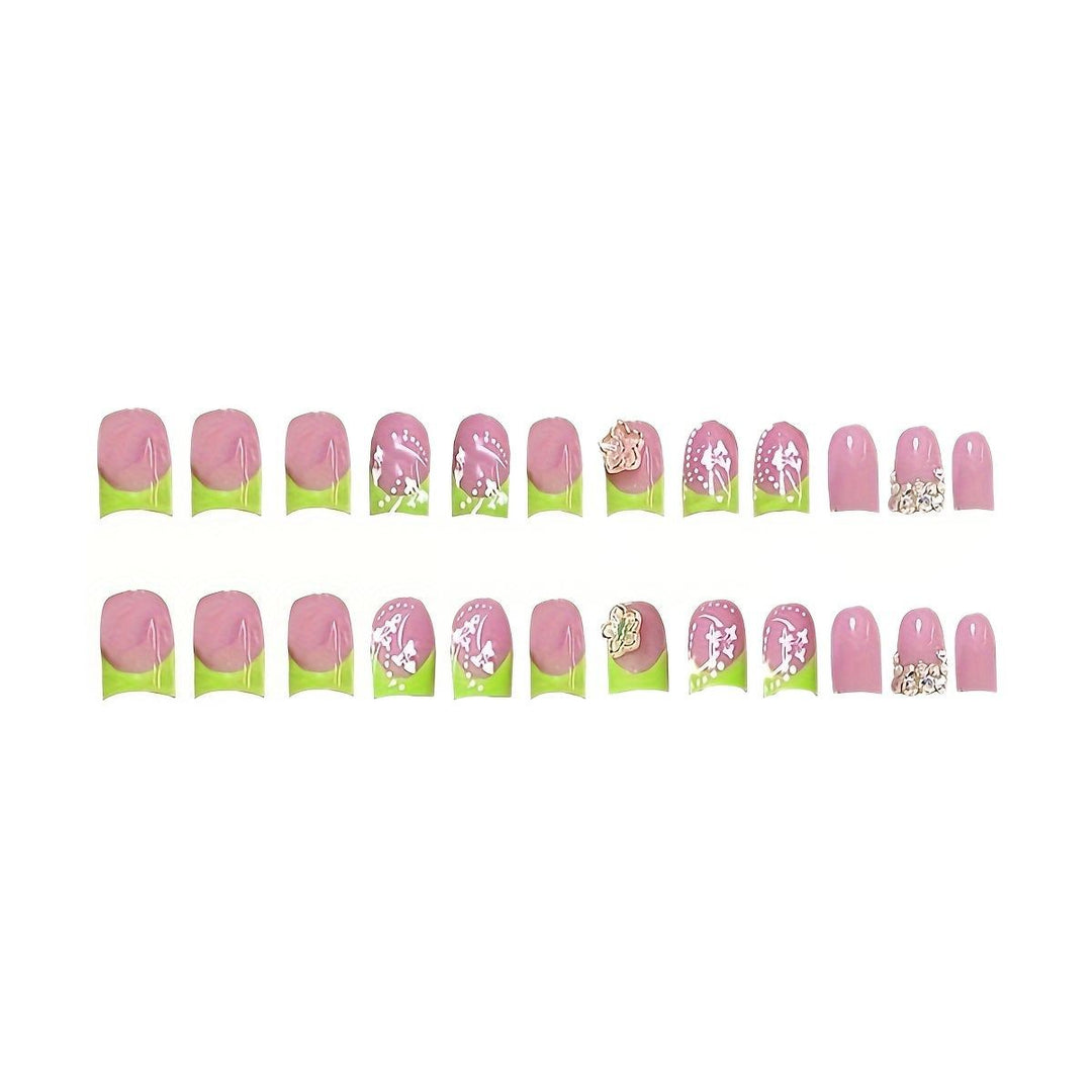 Glamorous Floral Nail Art Kalsten