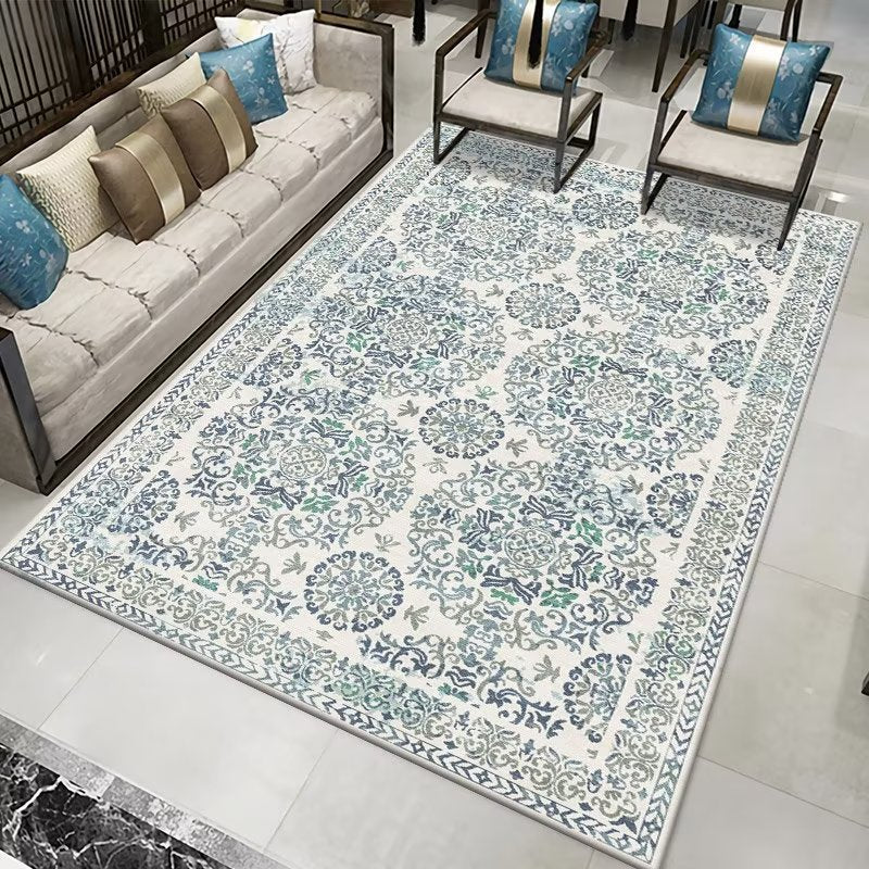 Luxurious Floral Pattern Area Rug