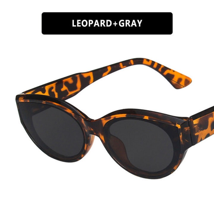 Women Cat-Eye Sunglasses with striking pattern Kalsten