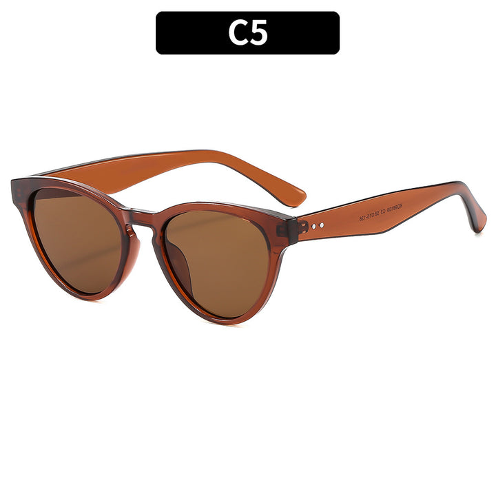 Vintage-Inspired Cat-Eye Sunglasses Elegant Style