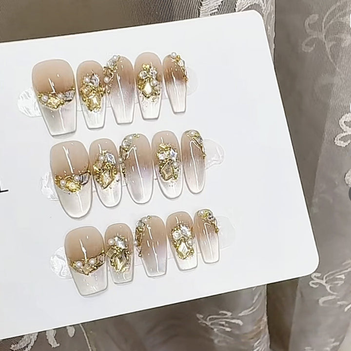 Elegant Ombre Press-On Nail Set with Gold Accents Kalsten