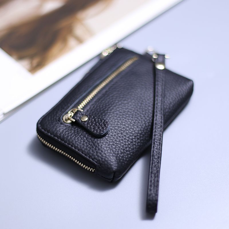 Luxe Textured Zippered Wallet Kalsten