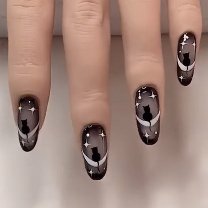 Artistic Press-On Nail Extensions with Unique Design Kalsten