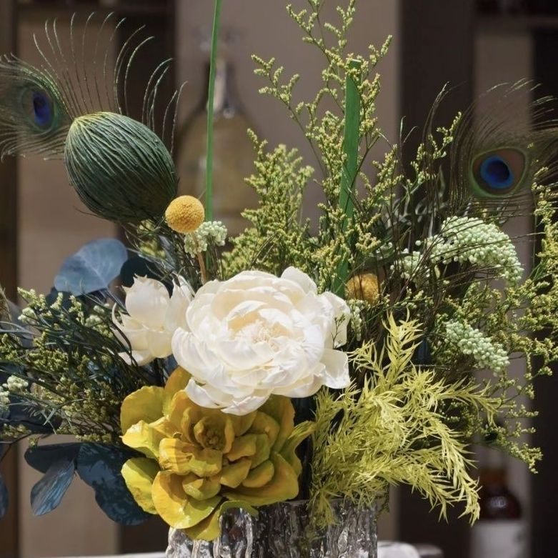 Home Decor Floral Arrangement