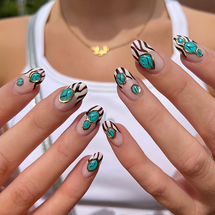Artificial Nails with Extraordinary Design Kalsten