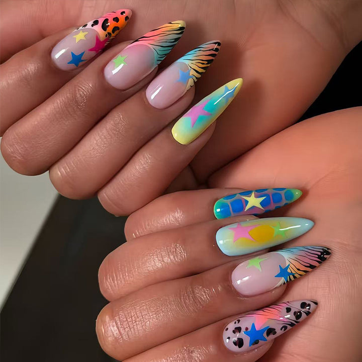 Artificial Nails In Lively Designs Kalsten