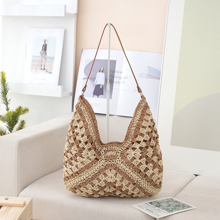 Handmade shoulder bag made from natural materials Kalsten