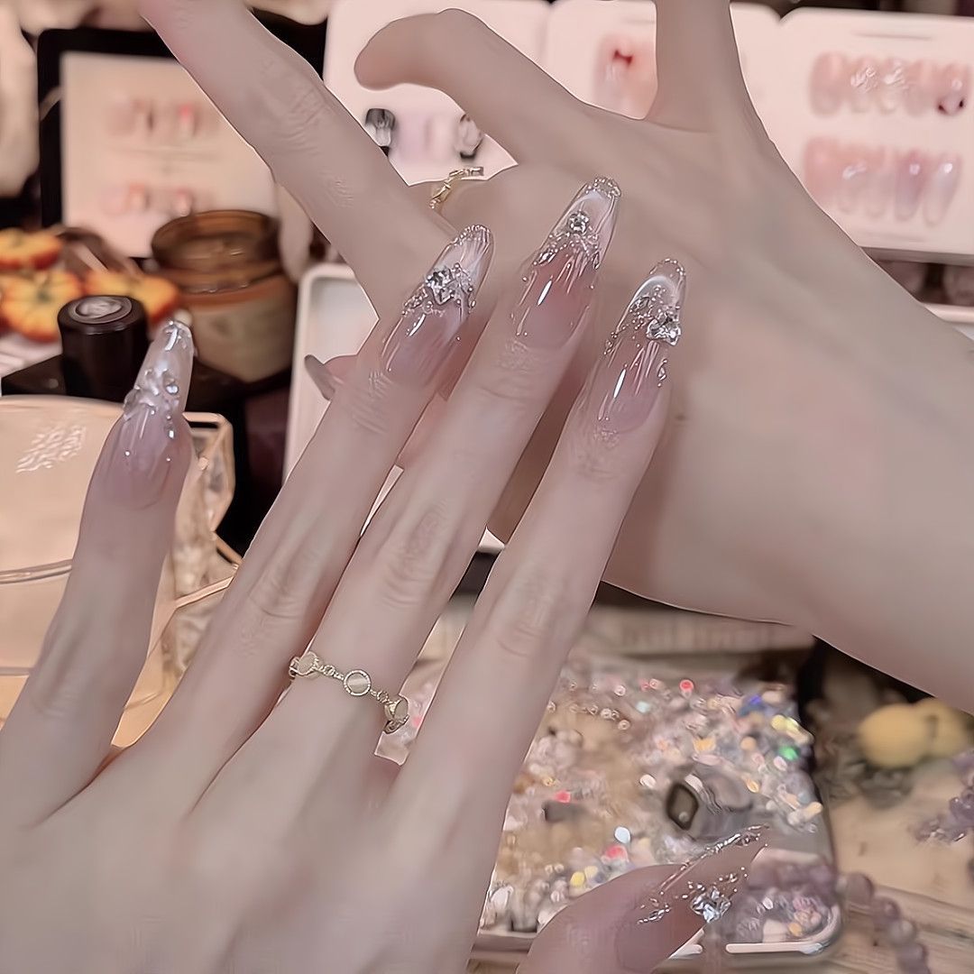 Elegant Decorative Press-On Nail Extensions with Pearls Kalsten