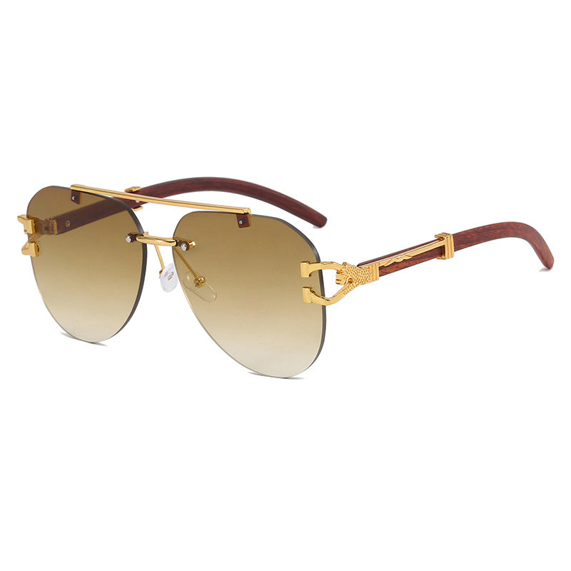 Ladies fashionable pilot sunglasses with luxurious metal accents and wood details Kalsten