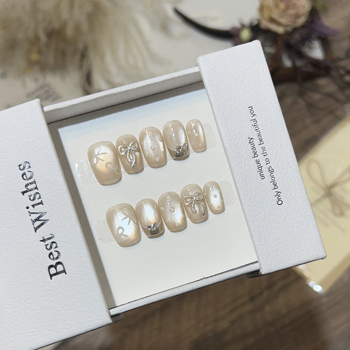 Elegant Bow-Embellished Press-On Nail Art Set Kalsten
