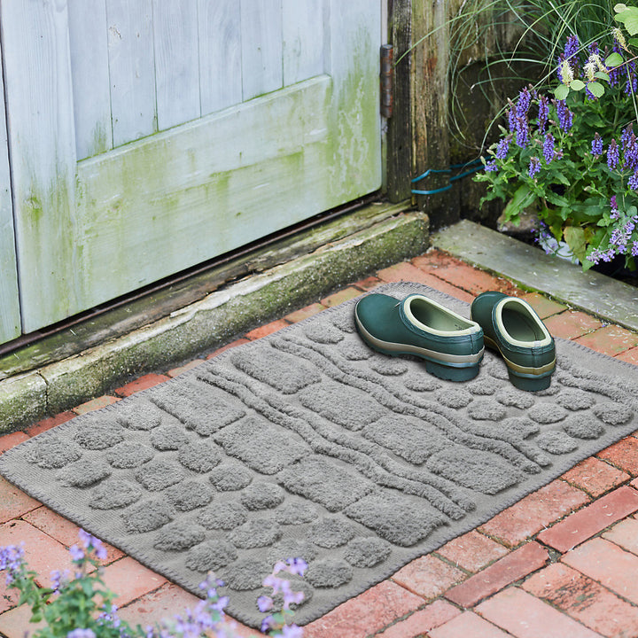 Luxurious organic cotton bath mat with relief pile structure Kalsten