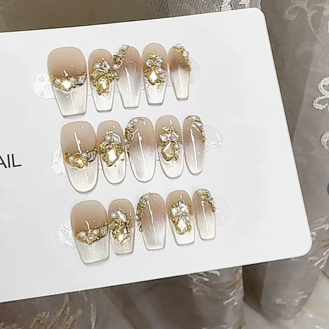 Elegant Ombre Press-On Nail Set with Gold Accents Kalsten