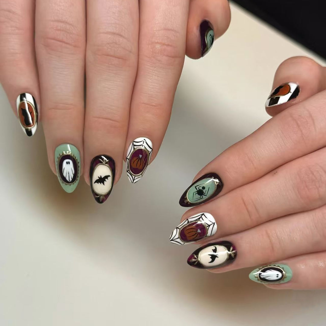 Halloween-Themed Press-On Nail Art Set 1790738650